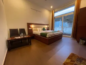 Hotel The Shivaay - Delight Inn Rishikesh - Room