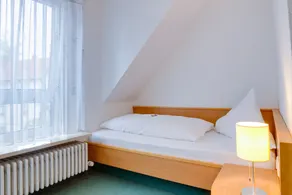 Central Hotel Friedrichshafen - Chambre