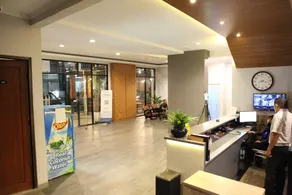 Rahayu Hotel Cirebon - Rezeption