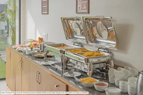 Treebo Parashar Max - Ristorante