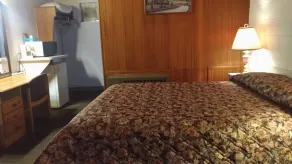 Ace Crown Motel - Chambre