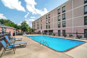 Comfort Inn & Suites Lake Norman - Pool