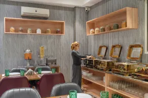 Lime Tree Hotel - Near Medanta Hospital - Ristorante