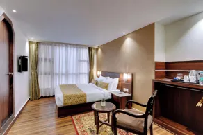 Sumitel Vista 800m from Mall Road - Chambre