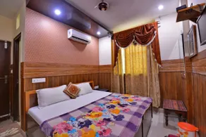 Hotel Dharam Villa - View from room