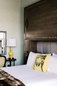 Moxy Santa Barbara - Chambre