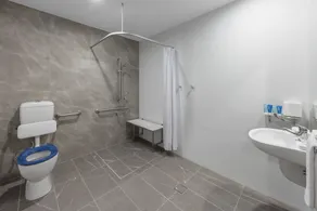 Meriton Suites Sussex Street, Sydney - Bathroom
