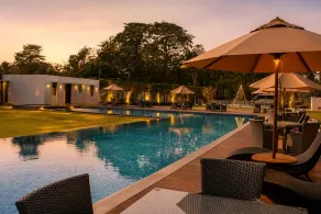 Kynrock Airport Hotel - Pool