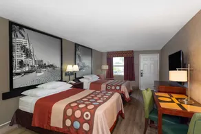 Super 8 by Wyndham Bradenton Sarasota Area - Chambre