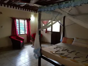 Maison avec jardin, terrasse et barbecue | Plage à proximité - Chambre