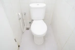 Fully Furnished with Cozy Design Studio Poris 88 Apartment - Bathroom