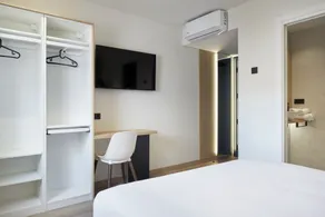 Hotel Pakeleku - Room