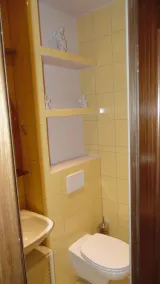 ATRIUM Guesthouse - Bathroom