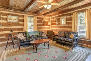 5 Mi to State Parks: Penfield Cabin w/ Fire Pit! - Interiør