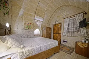 Maccan Cave Hotel - Room