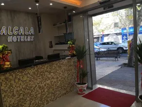 Golden Alcala - Lobby