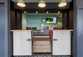B&B HOTEL Mulhouse Bâle Aéroport - Rezeption