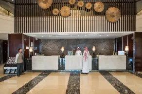 Boudl Al Tahlia - Reception