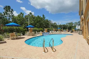 Holiday Inn Express Tampa North Telecom Park by IHG - Piscine