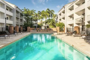 Courtyard by Marriott West Palm Beach - Piscine