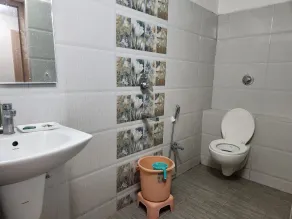 Hotel Kaveri - Bathroom
