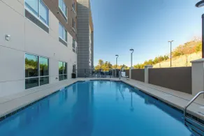 Holiday Inn Express & Suites Gainesville - Lake Lanier Area by IHG - Pool