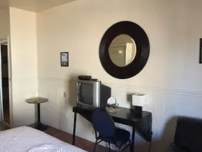 Hôtel Econo Confort - Habitación