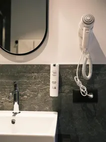Smarthotel Brenner24 - Self Check In - Bathroom