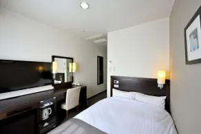 Saijo Urban Hotel - Chambre