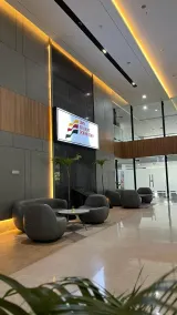 Prime UMY Hotel Convention & Dormitory - Sitzecke in der Lobby