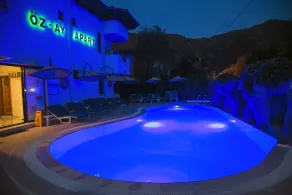Ozay Apart Hotel - Piscina