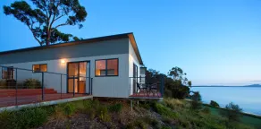 Swansea Beach Chalets - Zimmer