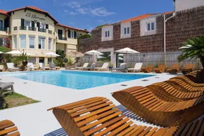 La Garoupe-Gardiole Boutique Hotel - Outdoor pool