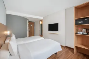 Ibis Gading Serpong - Room