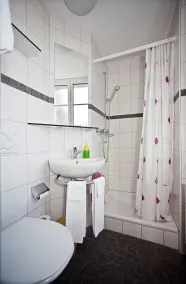 Hotel Bienenberg - Nature Retreat - Badezimmer
