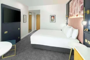 DoubleTree by Hilton Hotel Leeds City Centre - Room