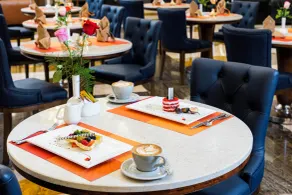 MADEN Hotel - Restaurant