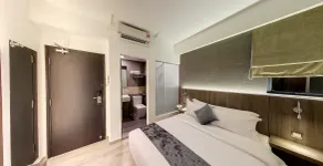 Flora by Crossroads Hotel - Room