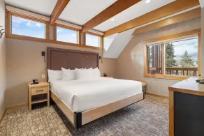 Moose Hotel and Suites - Rum