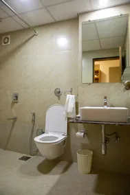 Hotel Grace Galaxy - Bathroom