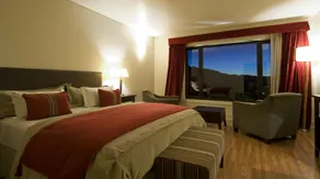 Loi Suites Chapelco Hotel - Zimmer