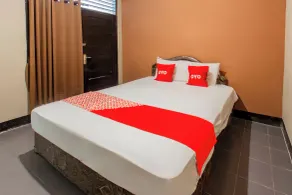 Hotel O Bale Gajog Near SDN 2 SEKAROH - Room