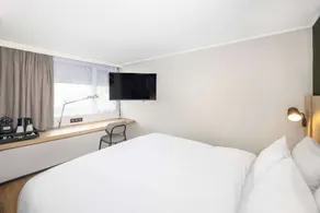Hôtel Campanile Cergy-Saint-Christophe - Chambre