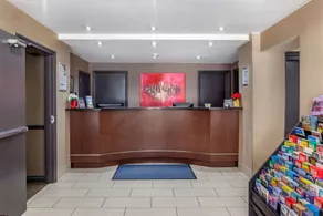 EconoLodge Downtown Toronto - Lobby