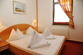 Hotel Alpina - Zimmer
