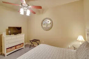 Pool & Lake Hamilton Access: Hot Springs Condo! - Intérieur