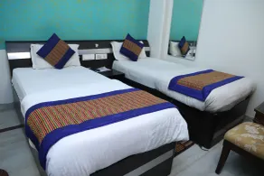 Airport Hotel Golden Jindal - Room