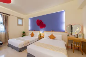 Love's World B&B - Room