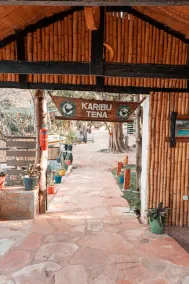 Wag Hill Lodge & Spa - Interior entrance