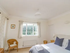 4 St Elmo Court - Rum